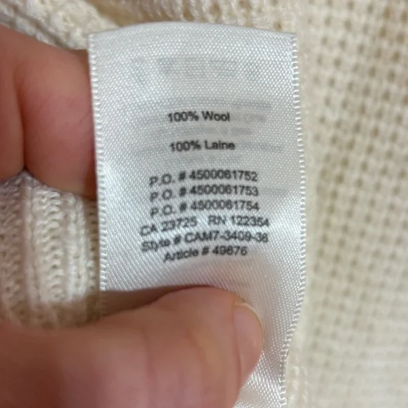 Aritzia Wilfred Isabelli 100% Wool Waffle Knit White/Cream Sweater Size XS - Picture 13 of 13